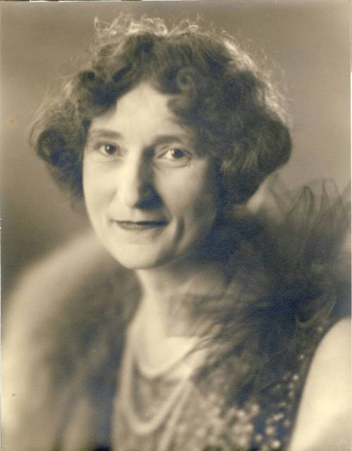 Bessie Beth Coulter, 1927-1928
Edward W. Cochems (American, 1874-1949); Santa Ana, California
…