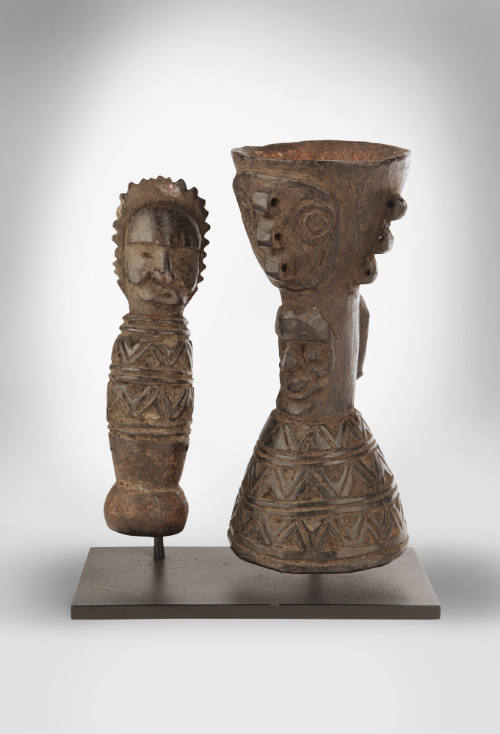 Betel Nut Mortar and Pestle (Dap Dap), 20th Century
Papua New Guinea, Melanesia
Wood; 7 1/4 ×…