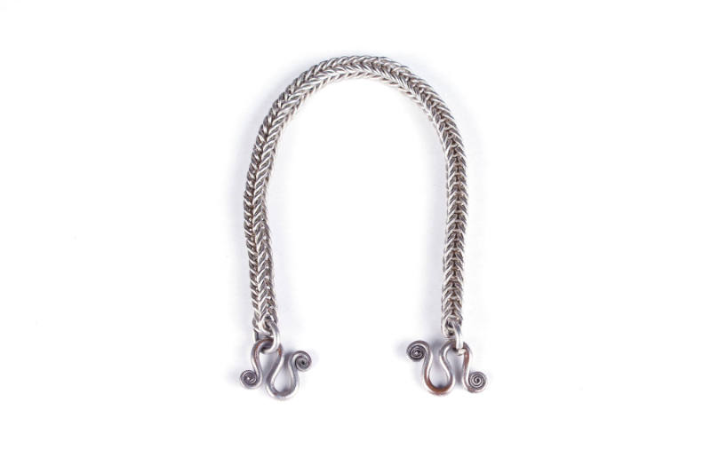 Chain, 20th Century
Miao culture; Guizhou Province, China
Silver; 3 1/4 × 4 3/16 × 2 3/4 in
…