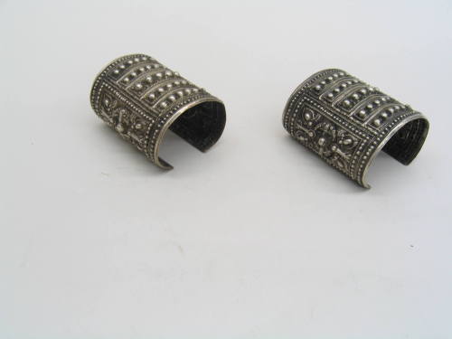 Cuffs, 20th Century
Miao culture; probably Guizhou Province, China
Silver; 3 3/8 x 7 in.
200…