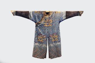 Man’s Semi-Formal Court Robe (Jifu)
Late Qing dynasty (1870-1911)
Gold, gauze and silk
Gift …