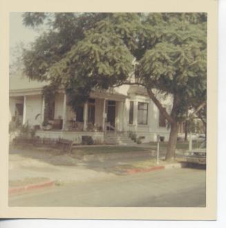 Dyer Home, c. 1960
Santa Ana, California
Photographic print
81.11.2a
Gift of Mrs. Elsa Edwa…