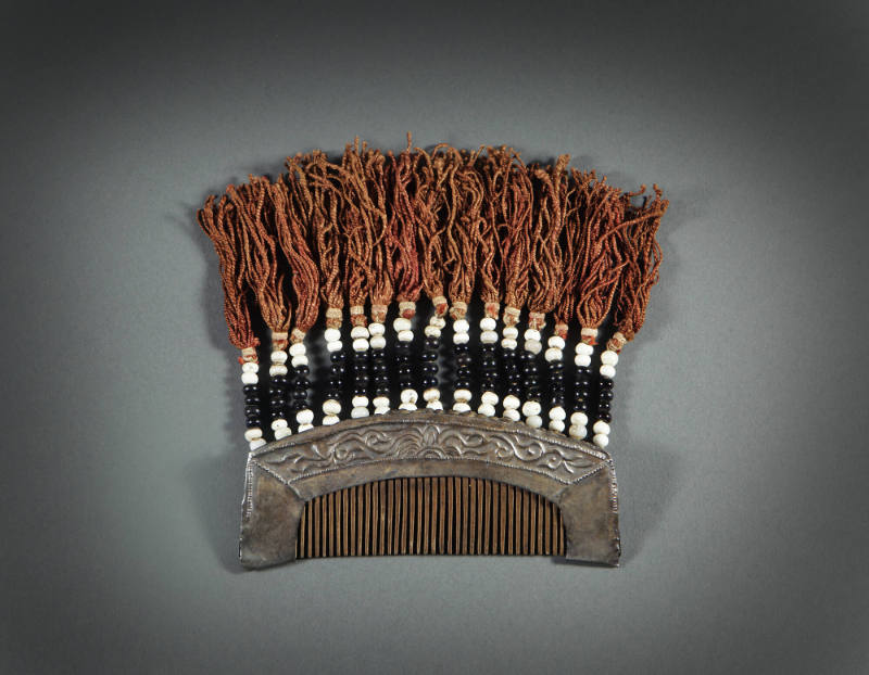Beaded Comb, 20th Century
Yao culture; possibly from Guangxi Zhuang Autonomous Region
Silver,…
