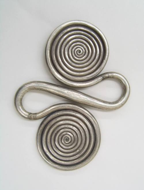 S-Shaped Counterweight, 20th Century
Miao culture; Guizhou Province, China
Silver; 4 1/4 × 3 …