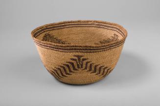 Basket with Stepped Pattern, date unknown
Klamath or Modoc culture; Northeastern California
S…