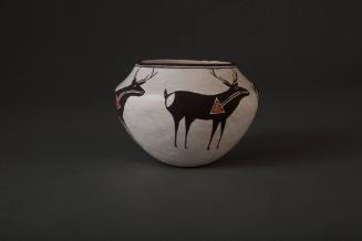 Olla, c. 1981
Lucy Lewis (1898-1992); Acoma Pueblo, New Mexico
Clay and pigment; 5 x 20 1/4 i…