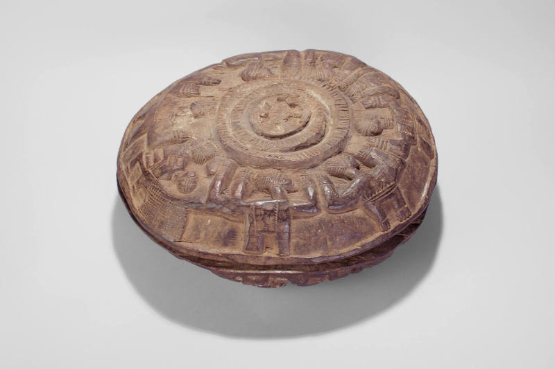 Divination Bowl, early 20th Century
Yoruba people; Nigeria
Wood; 6 1/2 x 20 5/8 x 20 5/8 in.
…
