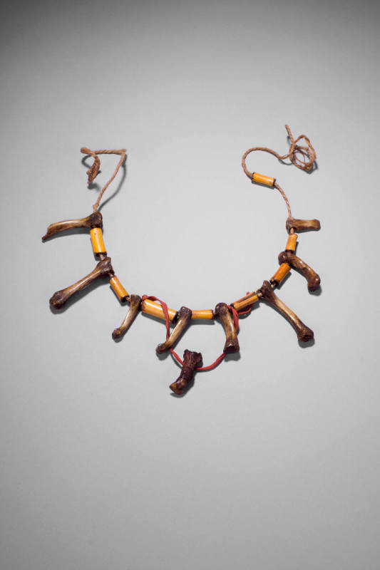 Finger Bone Necklace, early 20th Century
possibly Dani culture; New Guinea, Melanesia
Human f…