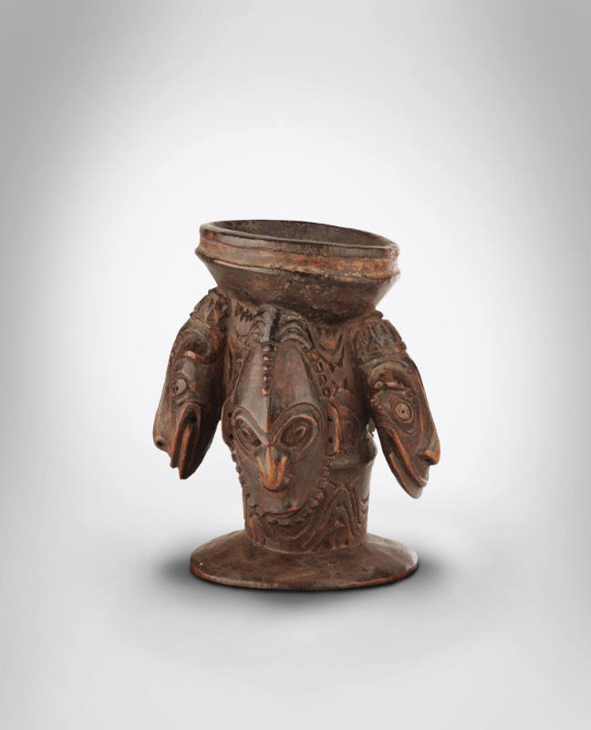 Betel Nut Mortar (Dap Dap), 20th Century
Papua New Guinea, Melanesia
Wood; 5 3/4 × 4 3/4 × 4 …