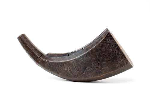 Powder Horn with Floral and Geometric Designs, 20th Century
Miao culture; Guizhou Province, Ch…