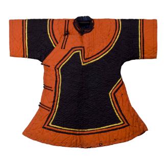 Quilted Armour Coat, 20th Century
Yi people; China
Cotton and silk; 30 x 31 in.
2005.32.6c
…