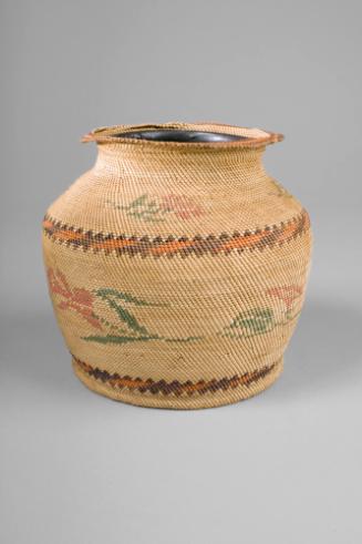 Basketry Jar with Flower Motifs, unknown date
Maksh people; Washington
Grass; 4 1/2 x 5 1/4 i…