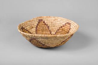 Basketry Bowl, unknown date
Mescalero Apache people; Southern New Mexico
Cottonwood and yucca…