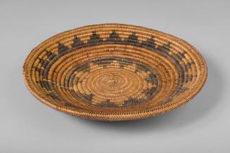 Wedding Basket, unknown date
Navajo people; Northeastern Arizona
Sumac and willow; 2 x 11 3/4…