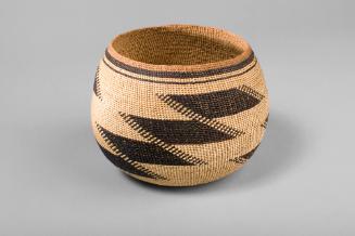 Basket, unknown date 
Yurok, Karok, or Hupa people; Northwest California 
Maidenhair fern; 4 …