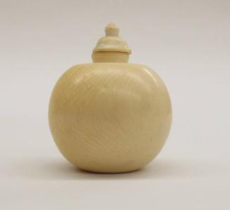 Snuff Bottle, early 20th Century
China
Ivory, cork and bone; 2 3/8 × 1 7/8 in.
2010.6.10.2a,…