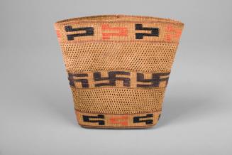 Bag, unknown date
Tlingit people; Alaska
Spruce roots, dyed grass and maidenhair fern, 9 x 5 …