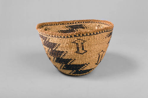 Basket, unknown date
Klamath people; Southern Oregon
Native grasses;  4 1/4 x 7 1/4 in.
3351…