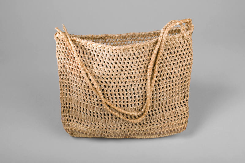 Basket, unknown date
Salish people; British Columbia, Canada
Twill, and native grasses;13 x 1…