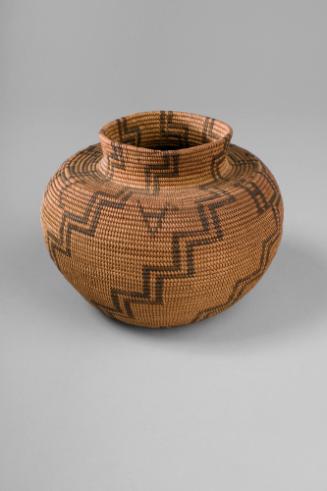 Basketry Jar, unknown date
Yokut people; California
Native grasses; 4 3/4 x 5 1/8 in.
39979
…