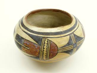 Bowl, unknown date
Hopi people; Arizona
Clay; 3 x 5 1/2 in.
20200
Gift of Mrs. Mary J. Newl…