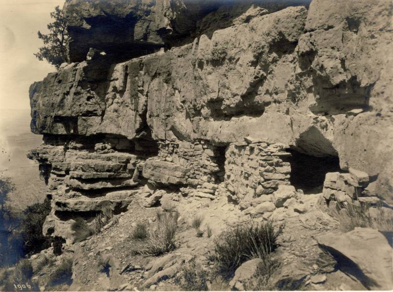 Cliff Dwellings, 1906
Unknown photographer
Paper; 6 x 8 in.
19497