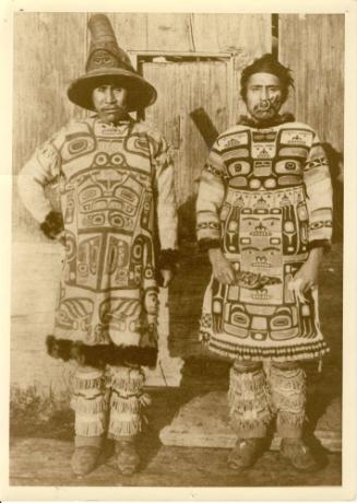 Chilkat Chiefs of the Raven Clan, 1916
Unknown photographer
Paper; 10 x 8 in.
40552.29
Gift…