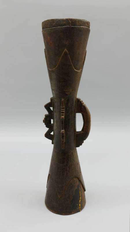 Drum (Kundu), early to mid 20th Century
Schouten Islands, East Sepik Province, Bismarck Archip…