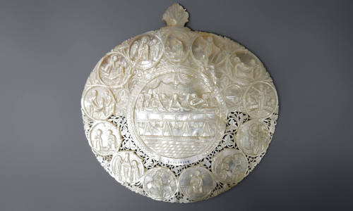 Pilgrimage Souvenir, 19th Century
Jerusalem, modern-day Israel
Mother-of-pearl; 8 ½ x 8 ½ in.…