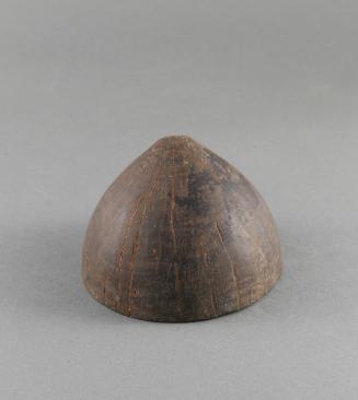 Kava Cup (Bilo Ni Yaqona), 20th Century
Fiji, Melanesia
Coconut Shell; 2 3/4 × 3 3/4 × 4 in.
…