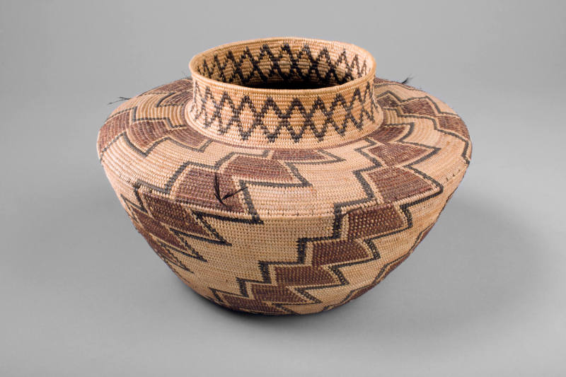 Basketry Jar with Rattlesnake Motif, 19th century
Yokut people; Central California
Willow, fe…