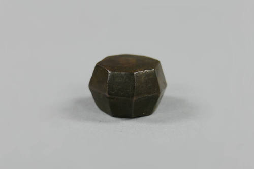 Weight, 20th Century
Laos
Bronze; 1 5/8 × 2 × 2 in.
2019.23.69
Gift of Anne and Long Shung …