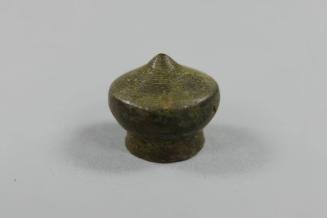 Weight, 20th Century
Laos
Bronze; 7/8 × 1 × 1 in.
2019.23.70
Gift of Anne and Long Shung Sh…