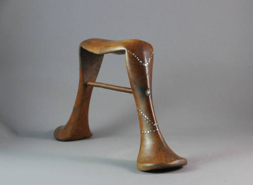 Headrest, 20th Century
Karamojong culture; Uganda
Wood and metal; 7 3/4 × 15 × 3 1/4 in.
201…