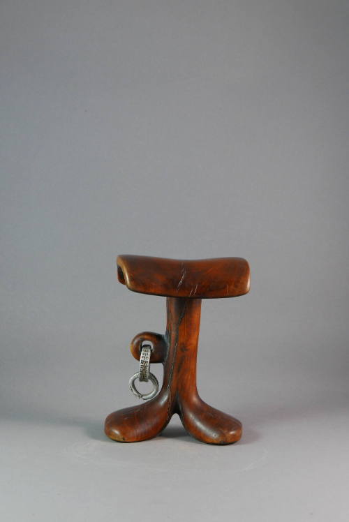 Headrest, 20th Century
Karamojong culture; Uganda
Wood and metal; 6 1/2 × 5 × 4 in.
2019.22.…