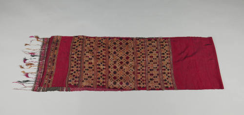 Shawl, 20th Century
Lao or Tai culture; Laos or Vietnam
Cotton and silk; 16 3/8 × 104 7/8 in.…