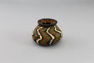 Miniature Basket (Hösig Di), mid to late 20th Century
Emberá or Wounaan culture; Darién Provin…