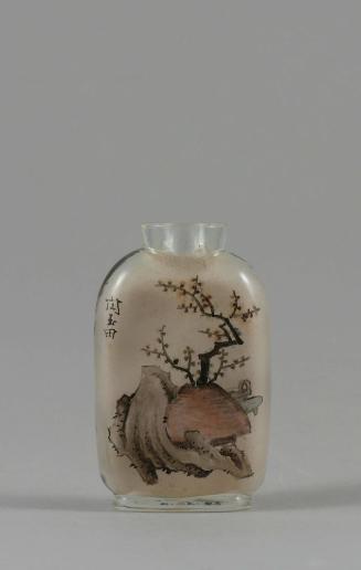 Snuff Bottle with Painted Trees, Qing dynasty (1644-1911)
China
Painted glass and cork; 2 × 1…