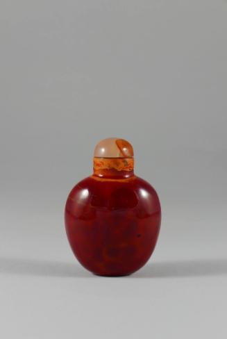 Red Snuff Bottle, Qing dynasty (1644-1911)
China
Peking glass; 2 3/4 × 1 3/4 × 1 in.
97.11.8…
