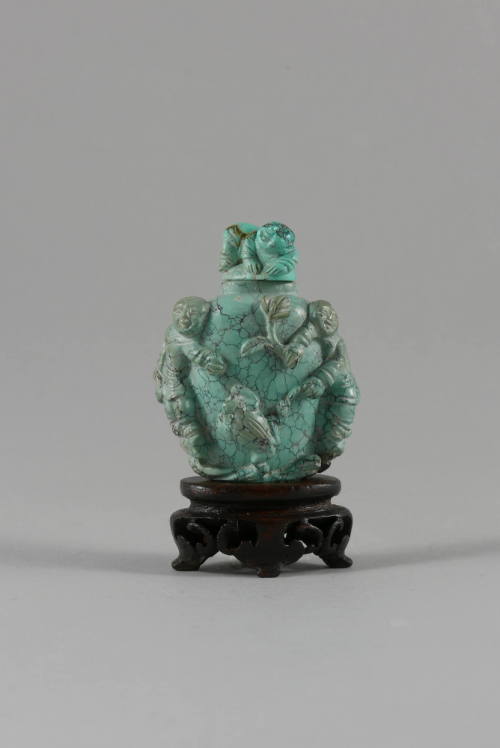Snuff Bottle with Male Figures, Qing dynasty (1644-1911)
China
Turquoise, wood and cork; 1 1/…