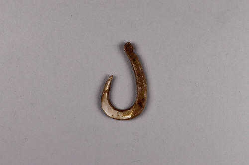 Fish Hook, 20th Century
Wuvulu Island, Manus Province, Papua New Guinea, Melanesia
Shell; 1 3…