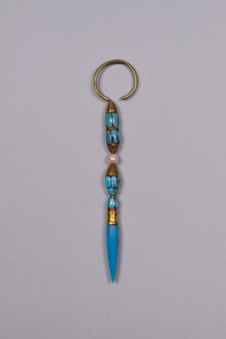 Men’s Ear Drop (Sochi), 19th to 20th Century
Tibetan Autonomous Region
Brass, turquoise and m…