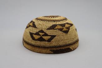 Basket Hat, unknown date
Hupa, Yurok, Karok, or Pomo people; California
Maidenhair fern and b…