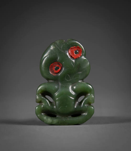 Amulet
18th Century
Māori culture
New Zealand
Nephrite and sealing wax
Bowers Museum Purch…